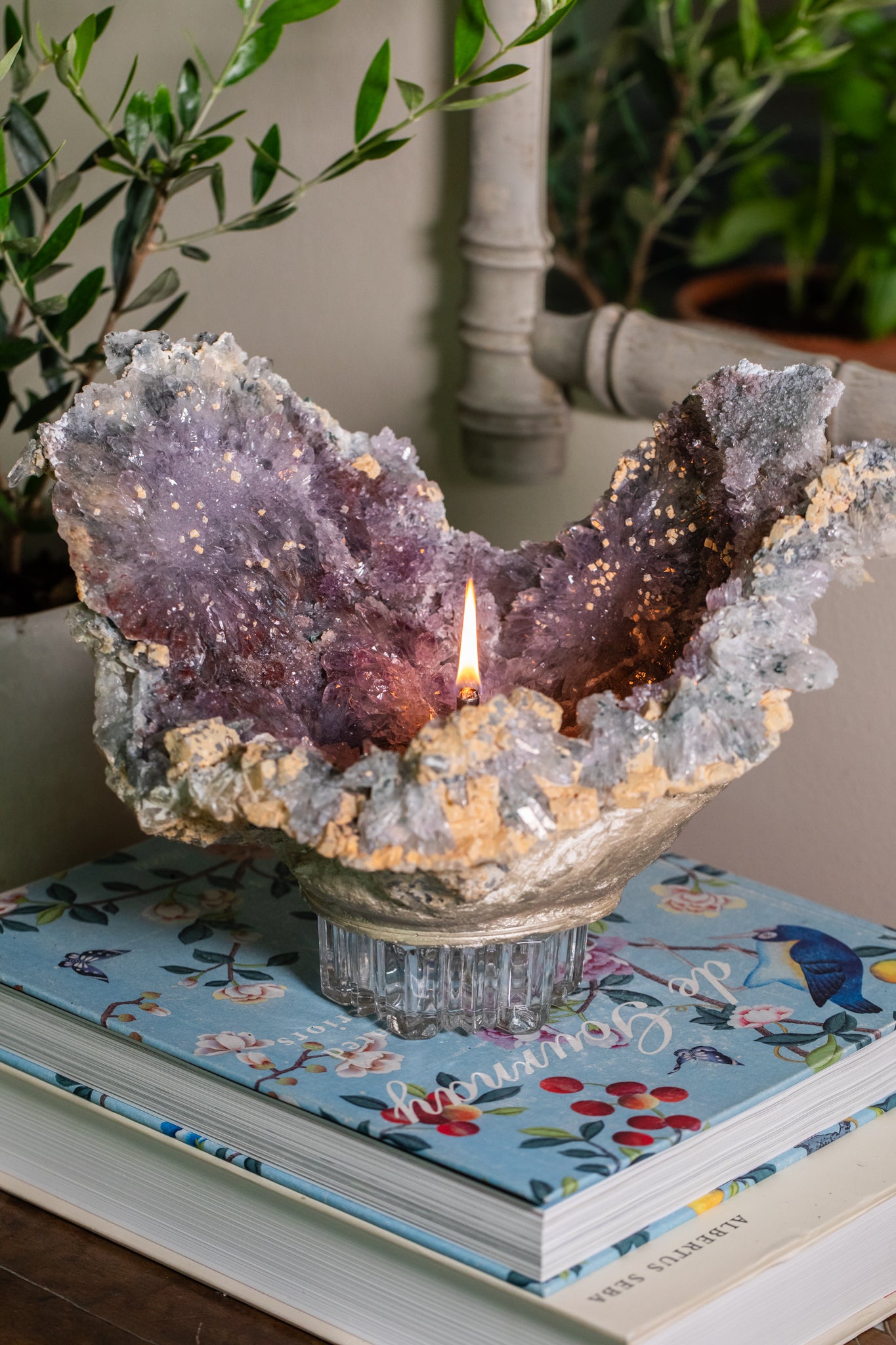 Amethyst Flower Oil Candle