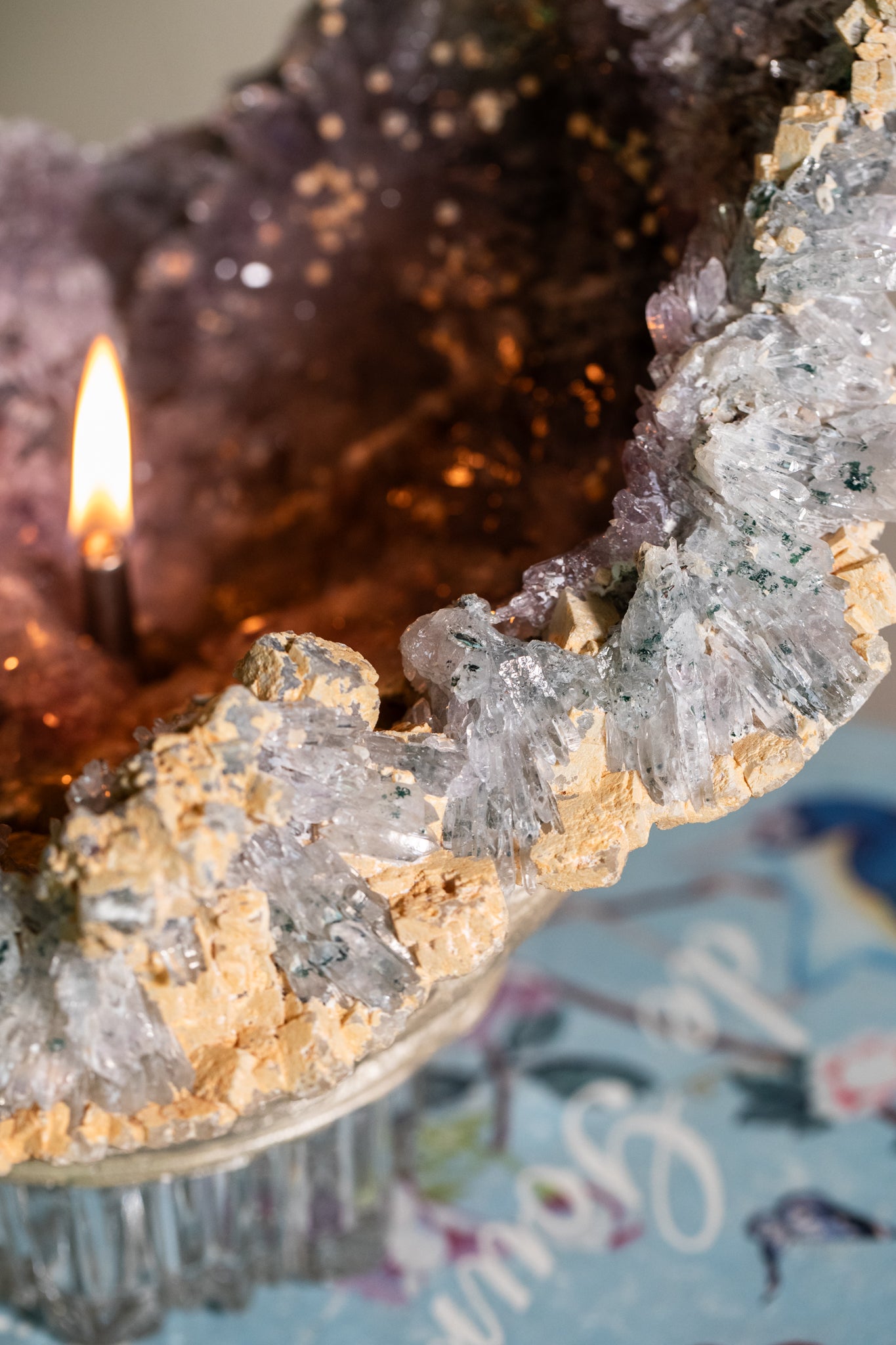 Amethyst Flower Oil Candle