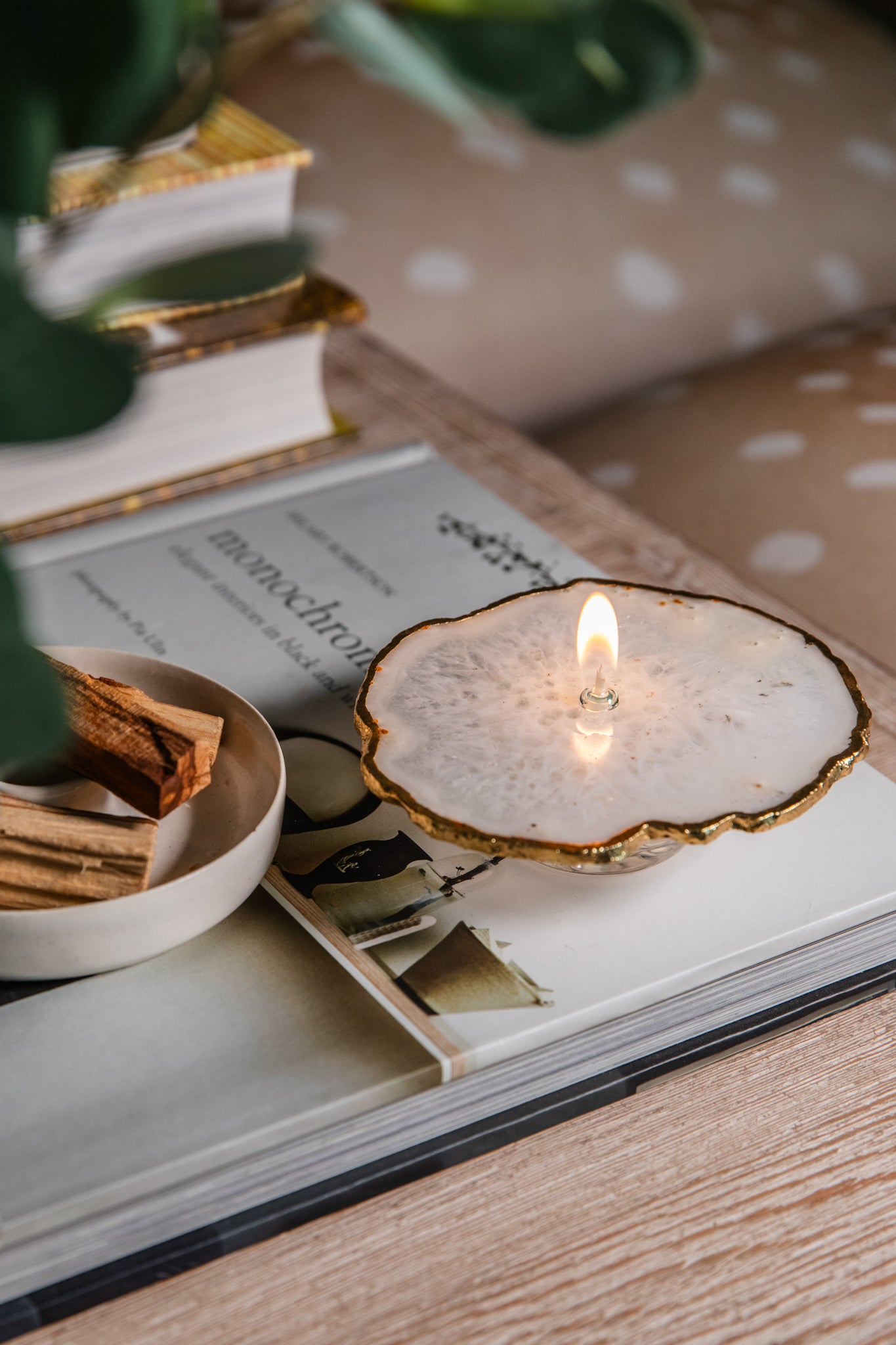 Mini Foil Agate Slice Oil Candle