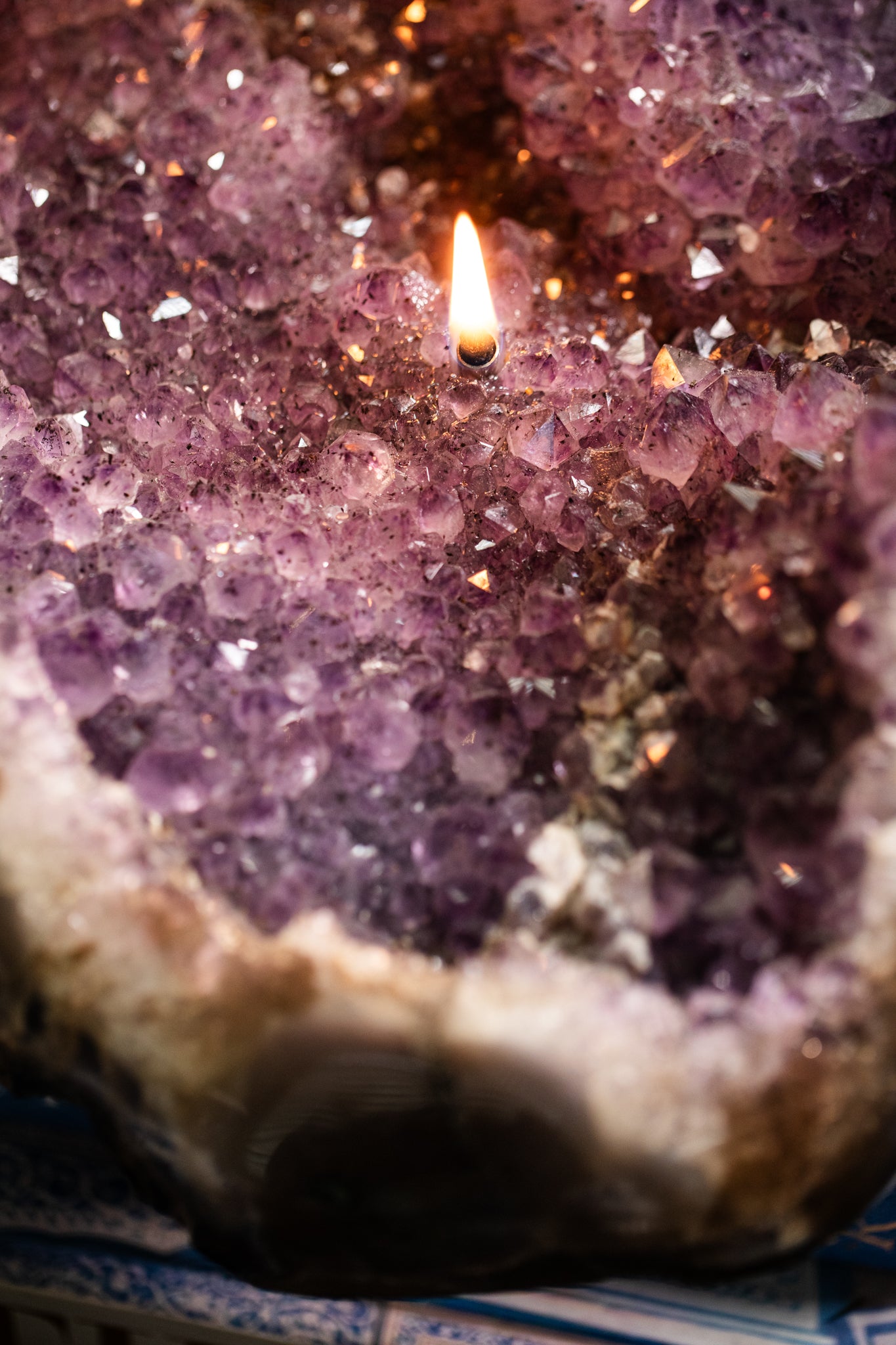 Amethyst Platter Centerpiece Oil Candle (3 wicks)