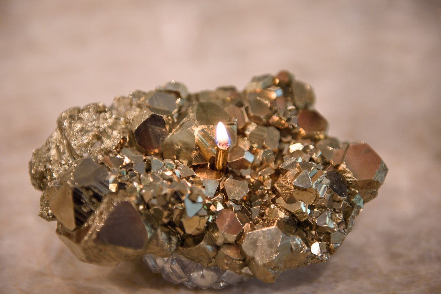 Pyrite Oil Candle