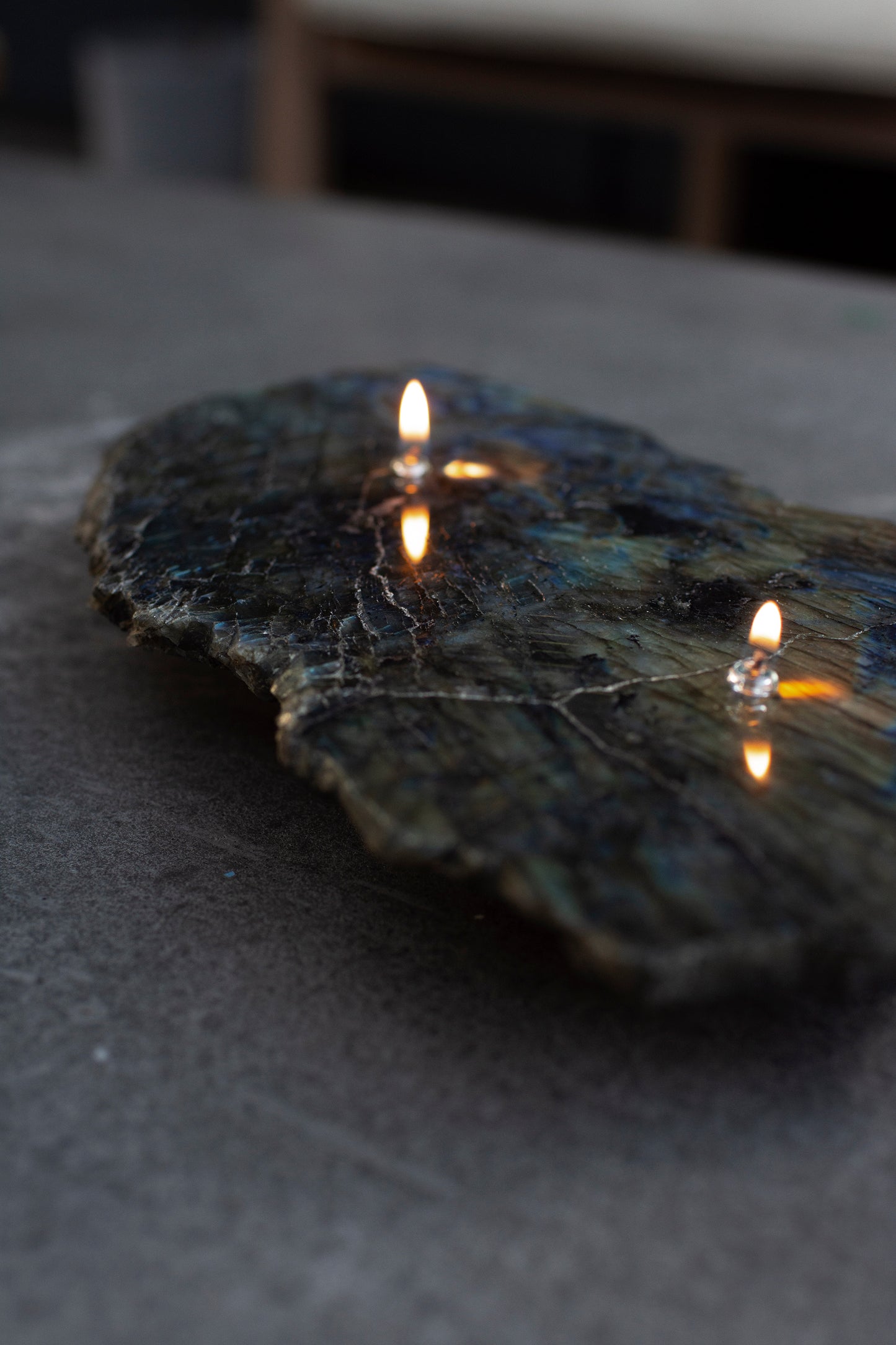Labradorite With Flash Slab Oil Candle