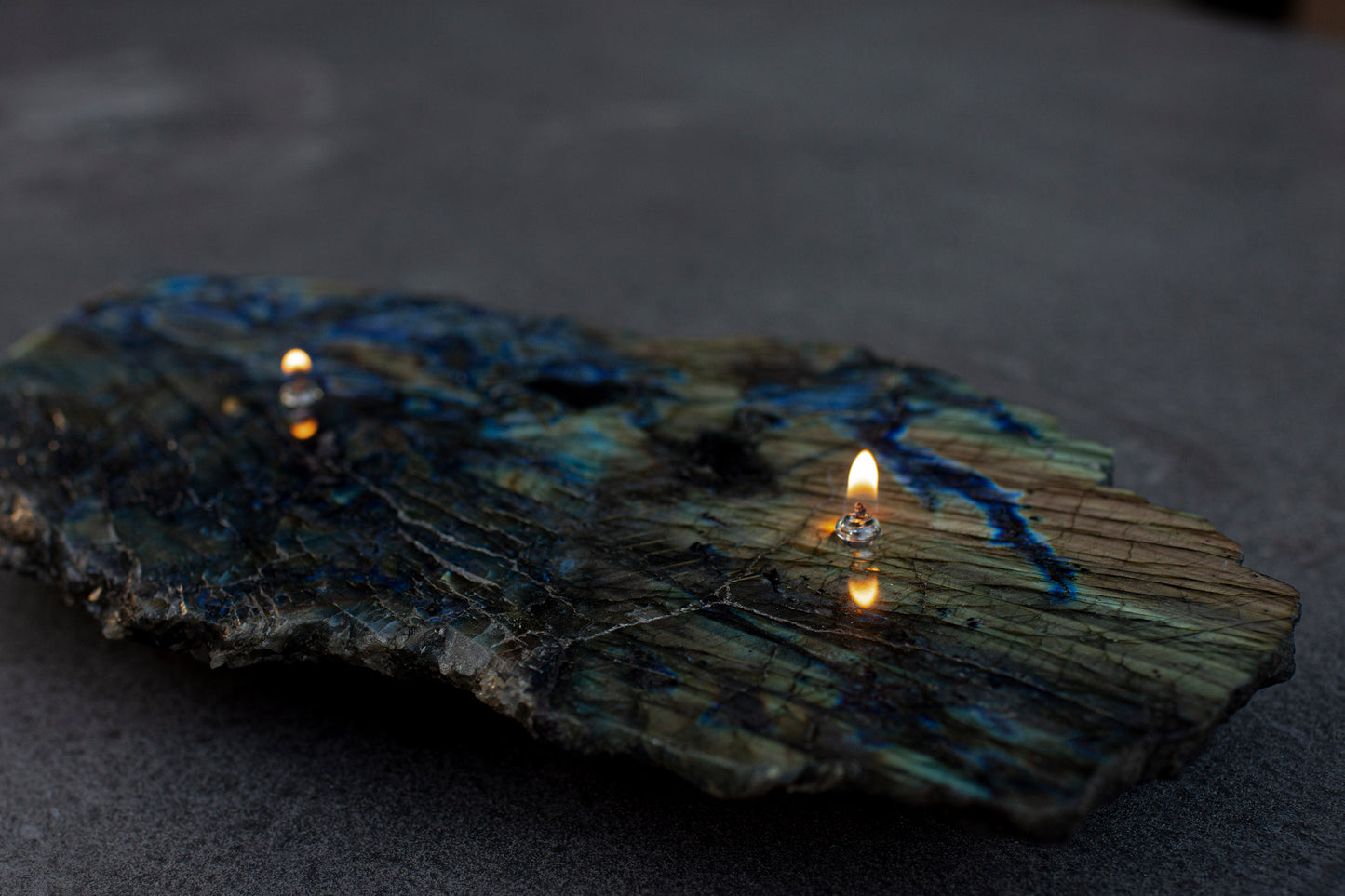 Labradorite With Flash Slab Oil Candle