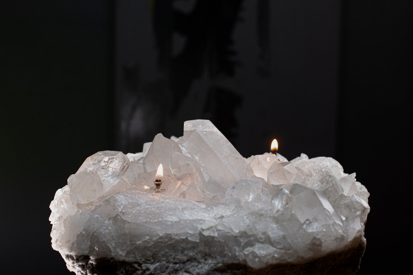 Crystal Quartz Cluster Oil Candle