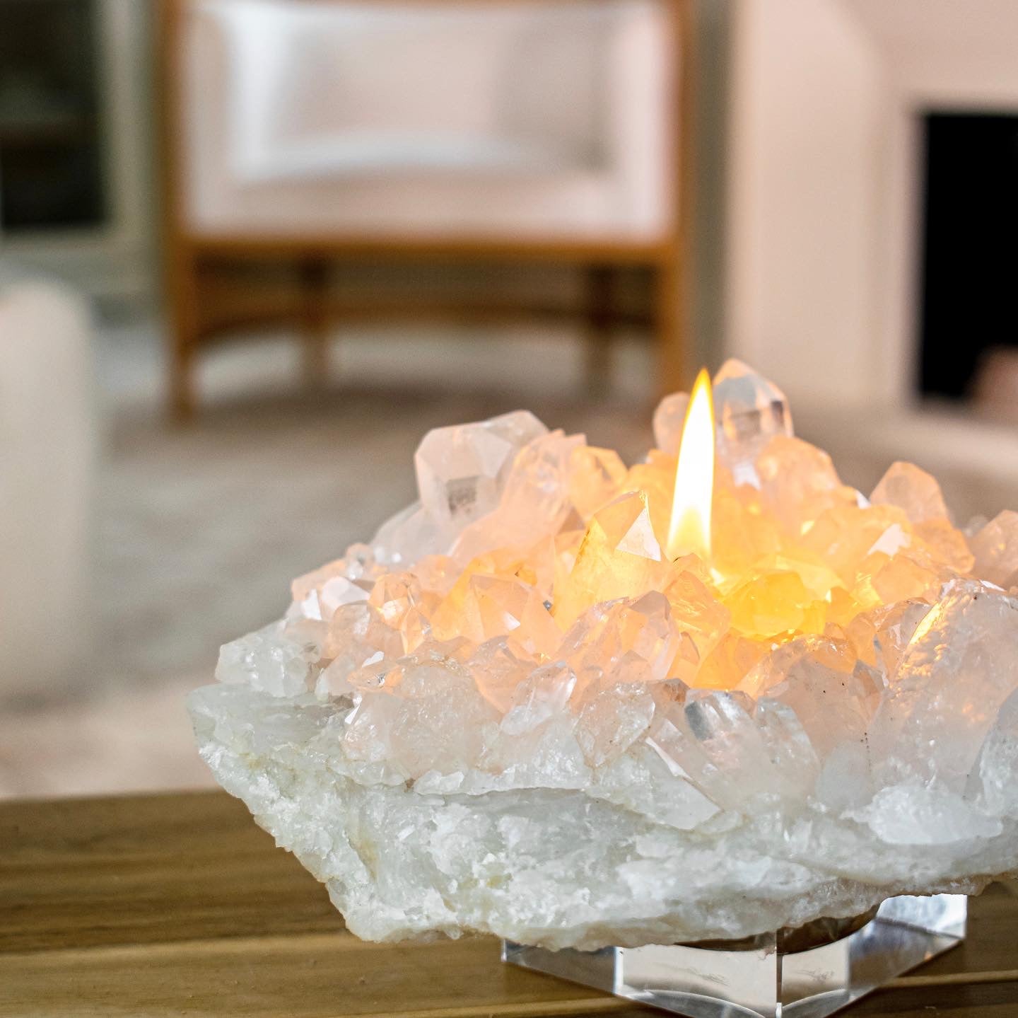 Crystal Quartz Cluster Oil Candle